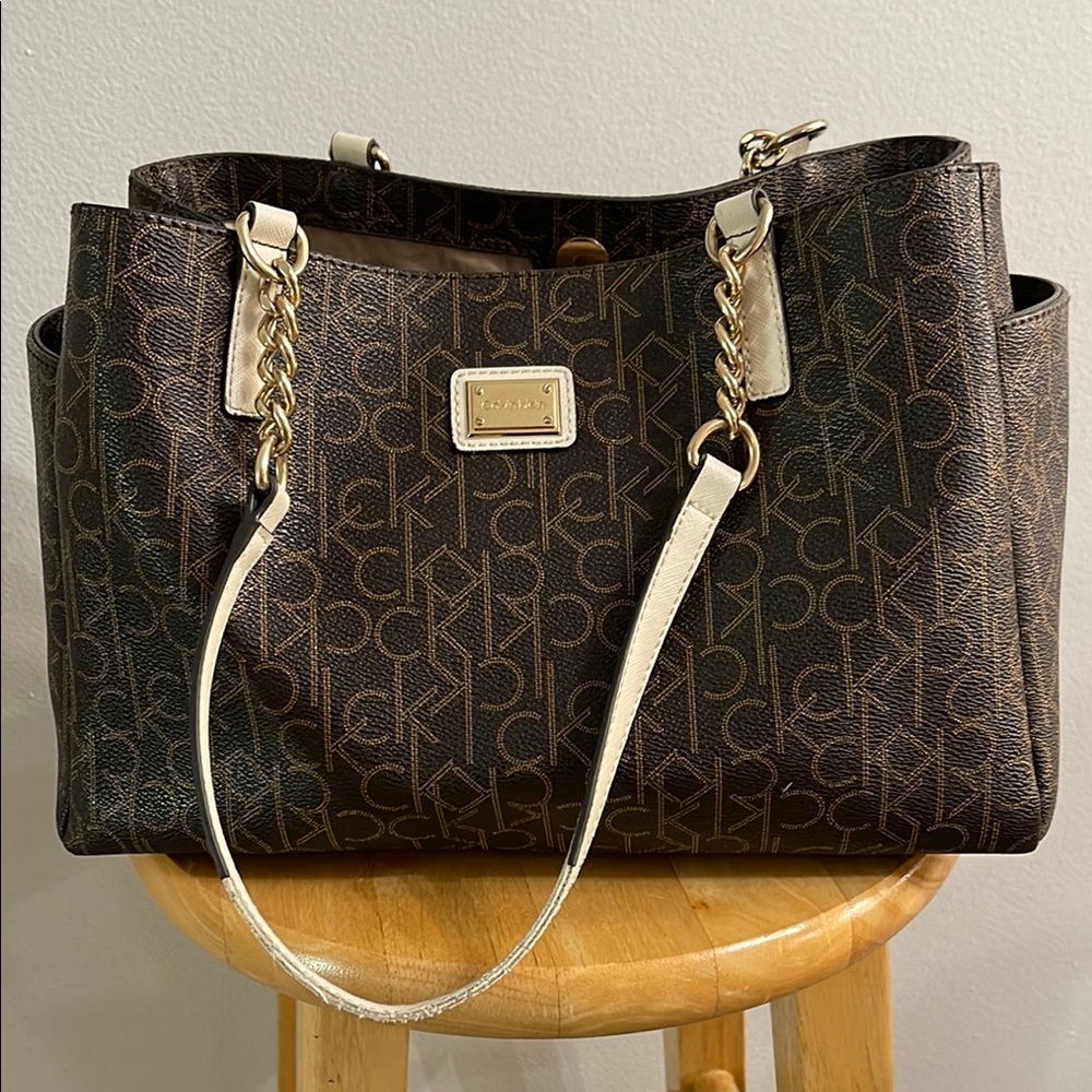 Calvin Klein Dark Brown Monogram Shoulder Bag Organizer Interior 7-Pocket Chain